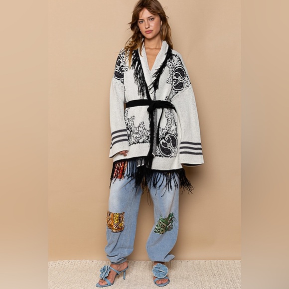 NWOT POL Women's Cream Cardigan Boho Oversized Chenille Long Sleeve Belted. - Picture 3 of 6